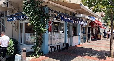 Bursa'nın iskender kebapçıları sinek avlıyor