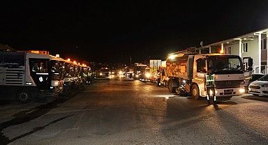 Büyükşehir’den daha temiz bir Bursa için gece mesaisi