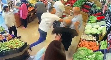 Eski belediye başkanını sokak ortasında öldürdüler!