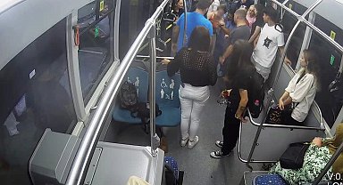 Fenalaşan yolcu için direksiyonu hastaneye çevirdi