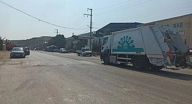 Geçit Mahallesi'ndeki bu kasis trafiği tehlikeye sokuyor