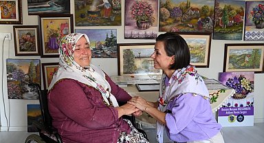 İzmir Karabağlar'da 'Şalvarlı Ressam'a ziyaret