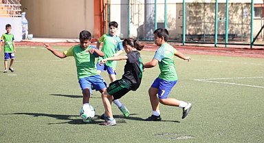 İzmit'te Pişmaniye Cup'ta mücadele ettiler