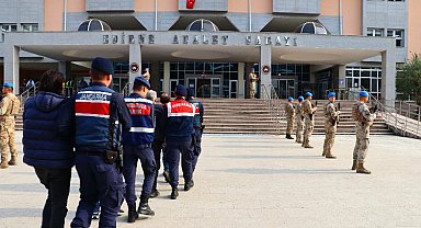 Jandarma 1 haftada 137 aranan şahsı yakaladı!