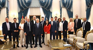 Kardeş şehir Hessen’den Başkan Bozbey’e ziyaret