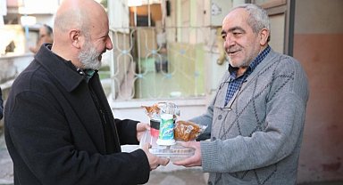 Kocasinan'da evlere her gün 4 çeşit sıcak yemek gidiyor
