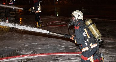 Malatya'daki yangına itfaiye ekiplerinden anında müdahale