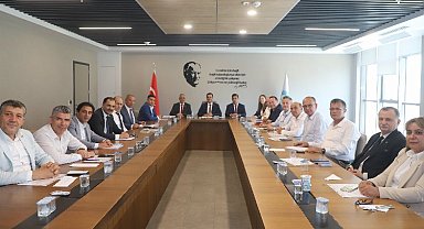 Manisa Büyükşehir'de stratejik toplantı