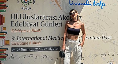 Nevide Çiçek Uluslararası Akdeniz Edebiyat Günleri'nde