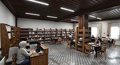 Okuyan ve okutan şehir Osmangazi
