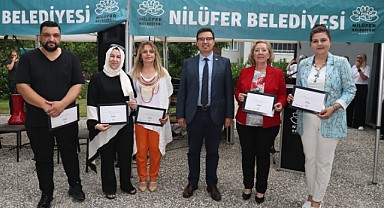 Olgun gençlerin el emeği eserleri yıl sonu sergisinde