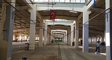 Orhangazi Belediyesi Kapalı Pazaryeri Yenileniyor