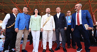 Özel ve İmamoğlu’ndan Edirne Belediye Başkanı Akın’a ‘Kırkpınar’ ziyareti