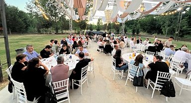 Tayini çıkan hakim ve savcılar için veda yemeği