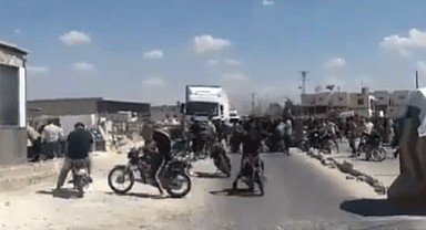 Türk Tır'ları Suriye'liler tarafından yağmalandı