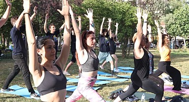 Yoga Günü’nü birlikte kutladılar
