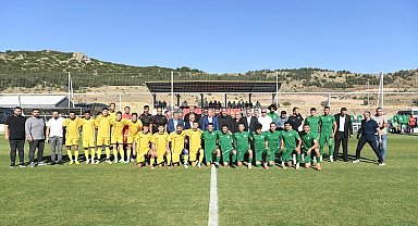 Akar ve Büyükkılıç, takımları Erciyes Yüksek İrtifa Kamp Merkezi'ne davet etti