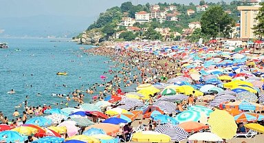 Akçakoca'da denize girmek yasaklandı