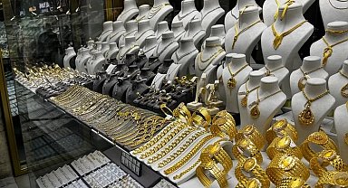 Altında yükseliş sürüyor