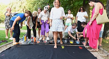 Bursalı kadınlar eşitlik ve özgürlük için Osmangazi'de hem eğlendi, hem öğrendi