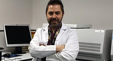 Enfekte kişiyle yakın temas yoluyla insandan insana yayılıyor!