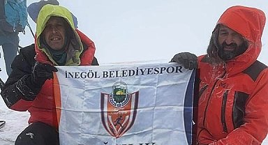 İnegöllü dağcılar, Ağrı Dağı'na tırmandı