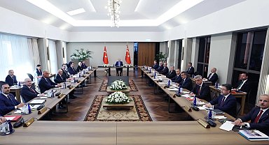 Kabine Ahlat'ta toplandı