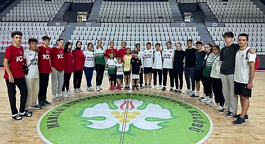 Manisalı sporcular madalyaları topladı