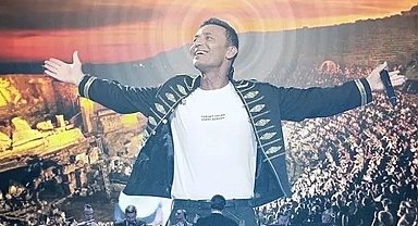 Mustafa Sandal bu akşam Bursa'da sevenleriyle buluşuyor