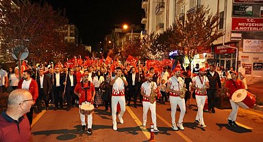 Nevşehir'de 30 Ağustos için renkli 'Fener Alayı'