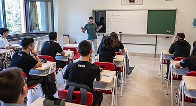 Öğretmenlerin gözü kulağı oradaydı!