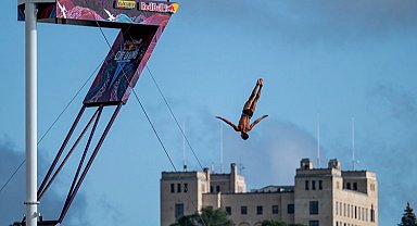 Red Bull Cliff Diving Norveçte kazanan Iffland ve Lichtenstein oldu