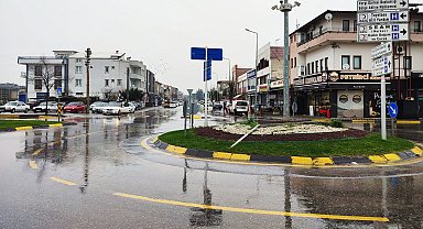 Sakarya'da Halit Evin Caddesi yenileniyor