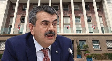 Türk öğrenci kaydı alınmayacak