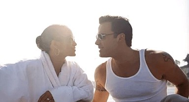 Ünlü isimden boşanma kararı