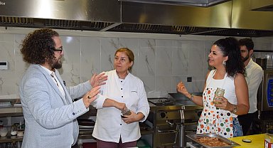 USMED Başkanı Said Ercan'dan Gaziantep'e övgü: "Şehre bir kadın eli değmiş"