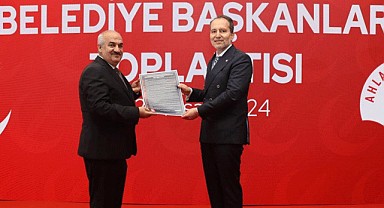 Yeniden Refah'ta beklenmedik istifa