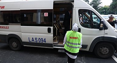 Bakırköy zabıta ve polisinden okul servisi denetimi