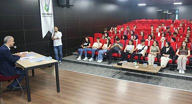 Başkan Çiftçi, üniversiteyi kazanan öğrencilerle buluştu