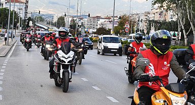 Bursa Osmangazi'den 102'inci yılda şehitlere saygı