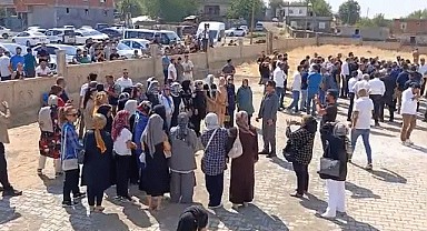 Cenazede büyük rezillik!