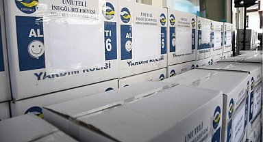İnegöl Belediyesi'nden 1500 öğrenciye kırtasiye yardımı