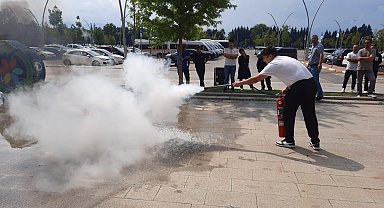 İtfaiyeden kongre merkezi personeline eğitim