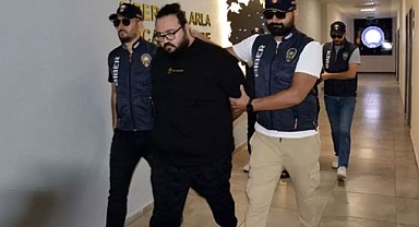 Jahrein, Cezaevine Ters Kelepçeyle Götürüldü