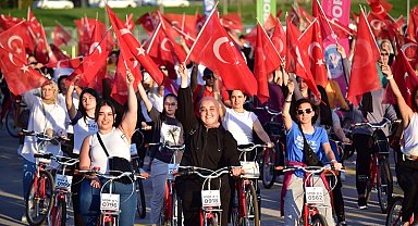 Kayseri Büyükşehir'den bisikletle 'Zafer' turu