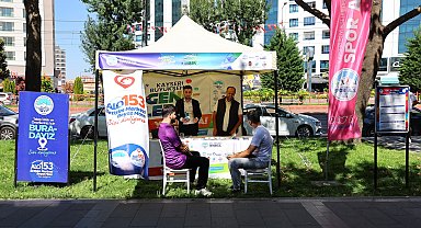 Kayseri'nin ücretsiz rehberlik ve danışmanlık hizmeti, kente yeni gelen üniversite öğrencilerinden tam not aldı