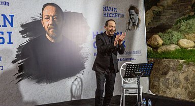 Nâzım Hikmet şiirlerle anıldı