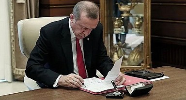 Resmi Gazete'de Yayınladı ! 3 Bakan Yardımcısı Görevden Alındı