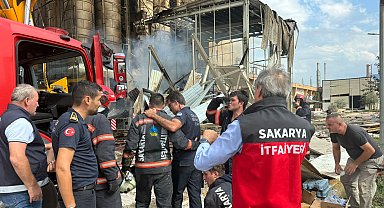 Sakarya makarna fabrikasında patlama! Yangın kontrol altında