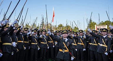 Teğmenlere soruşturma mı açıldı?